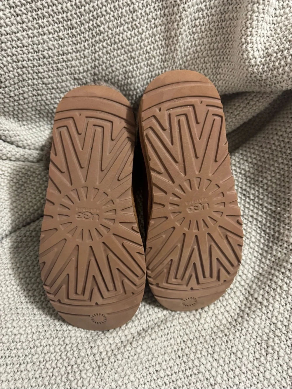 UGG‎ Chestnut Suede Knit-Cuff Winter Boots